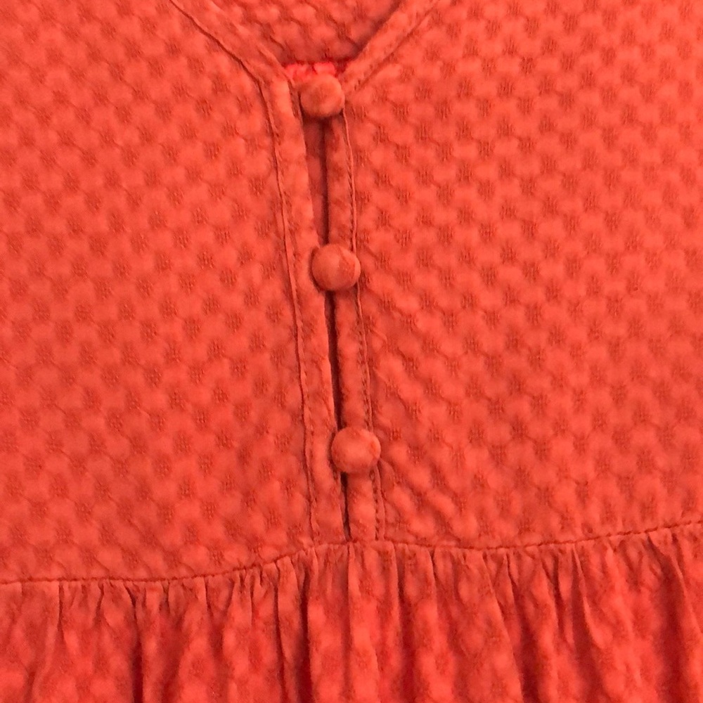 Universal thread blouse. - Picture 4 of 4